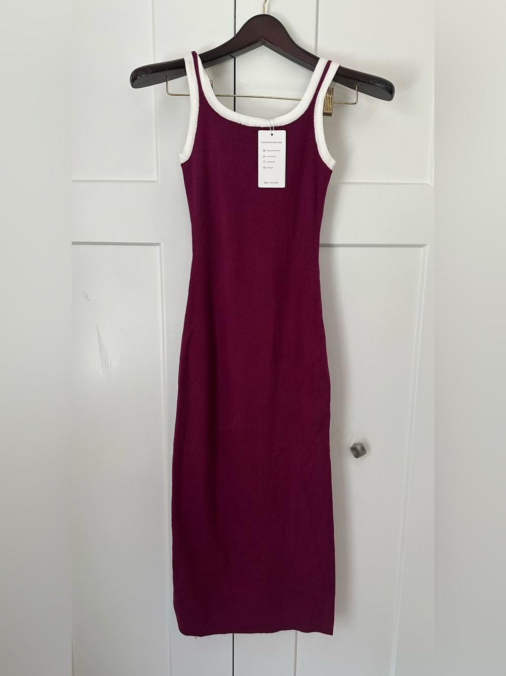 Sleeveless Wine Maxi Dress with White Trim by‎ Zesica